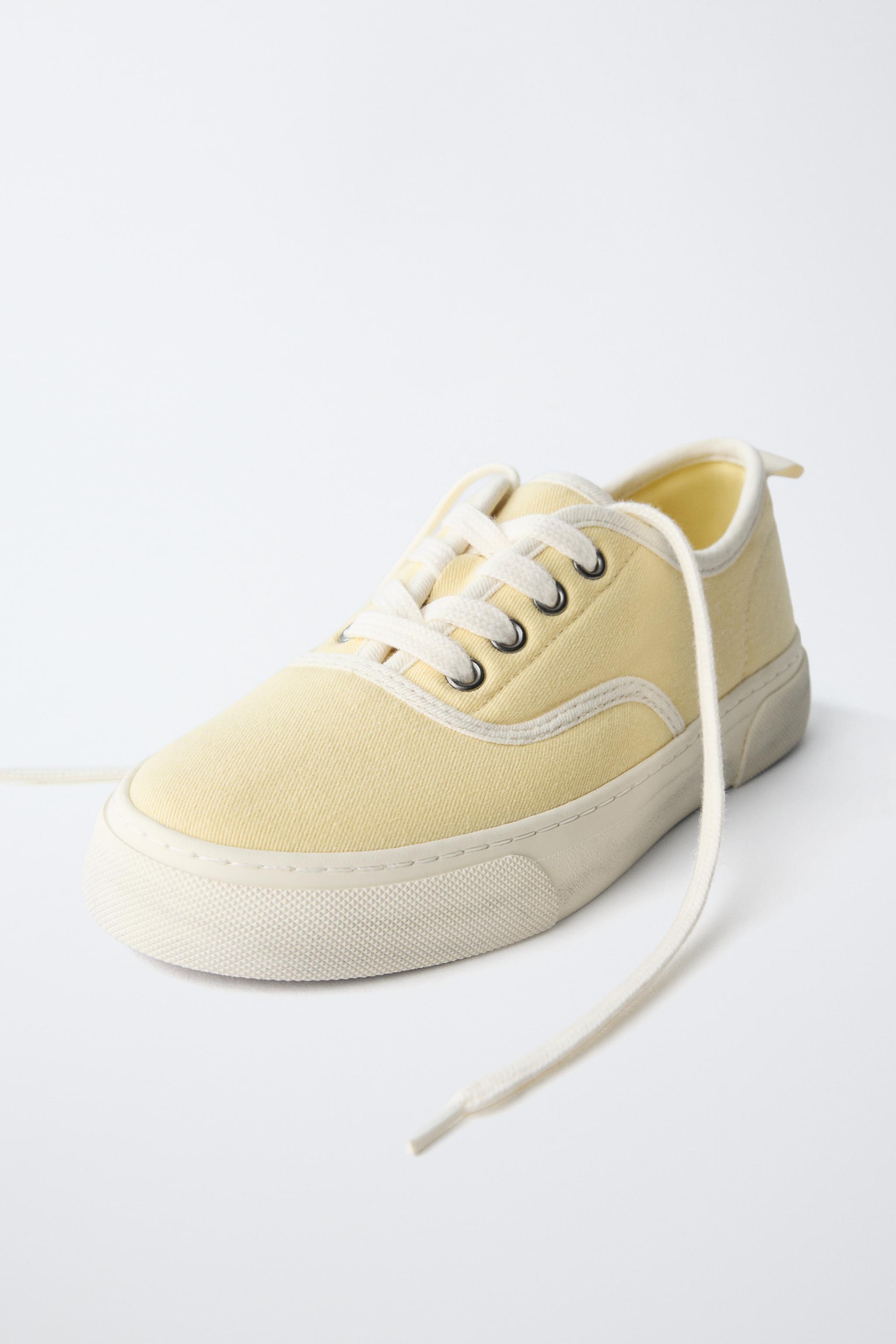 CASUAL LACE-UP SNEAKERS